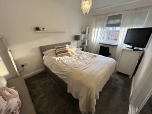 Photo 16- click for photo gallery